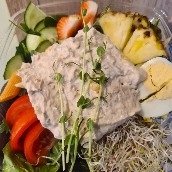 Pastasallad med tonfisk röra